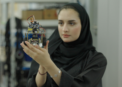 UAEU فريق بحثي من جامعة