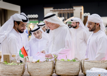 جامعة الإمارات العربية المتحدة تشارك في "مهرجان ليوا للرطب 2026" بابتكارات وأبحاث علمية تدعم استدامة قطاع النخيل