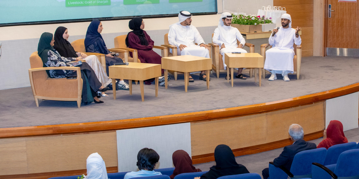 sliderImage جامعة الإمارات تُمكّن طلابها من ابتكار حلول بيئية من أجل مستقبل مستدام