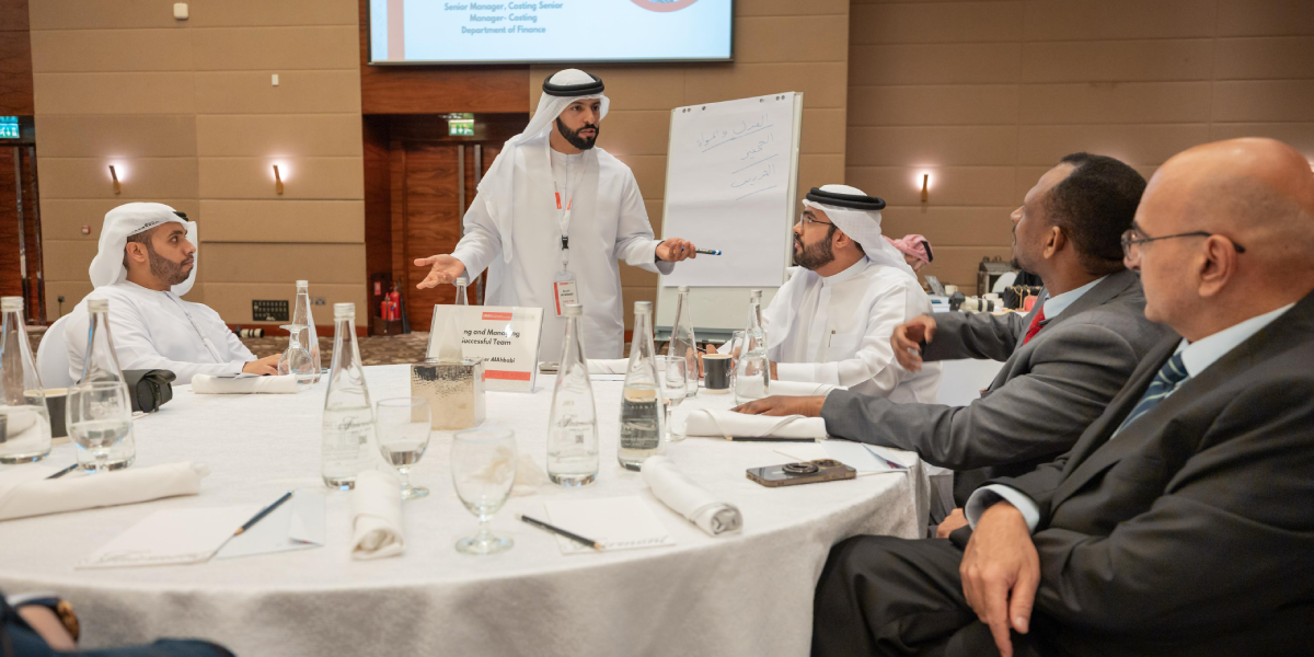 sliderImage The College of Business & Economics at the United Arab Emirates University Hosts Alumni Forum
