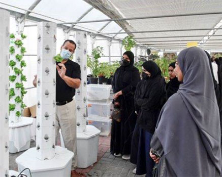 Students visit to aquaponics station