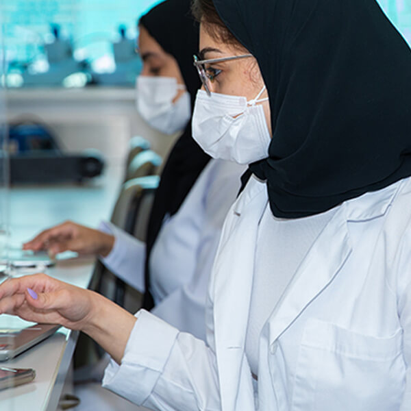 المنح الدراسية لطلبة برامج البكالوريوس الطلبة الدوليين 